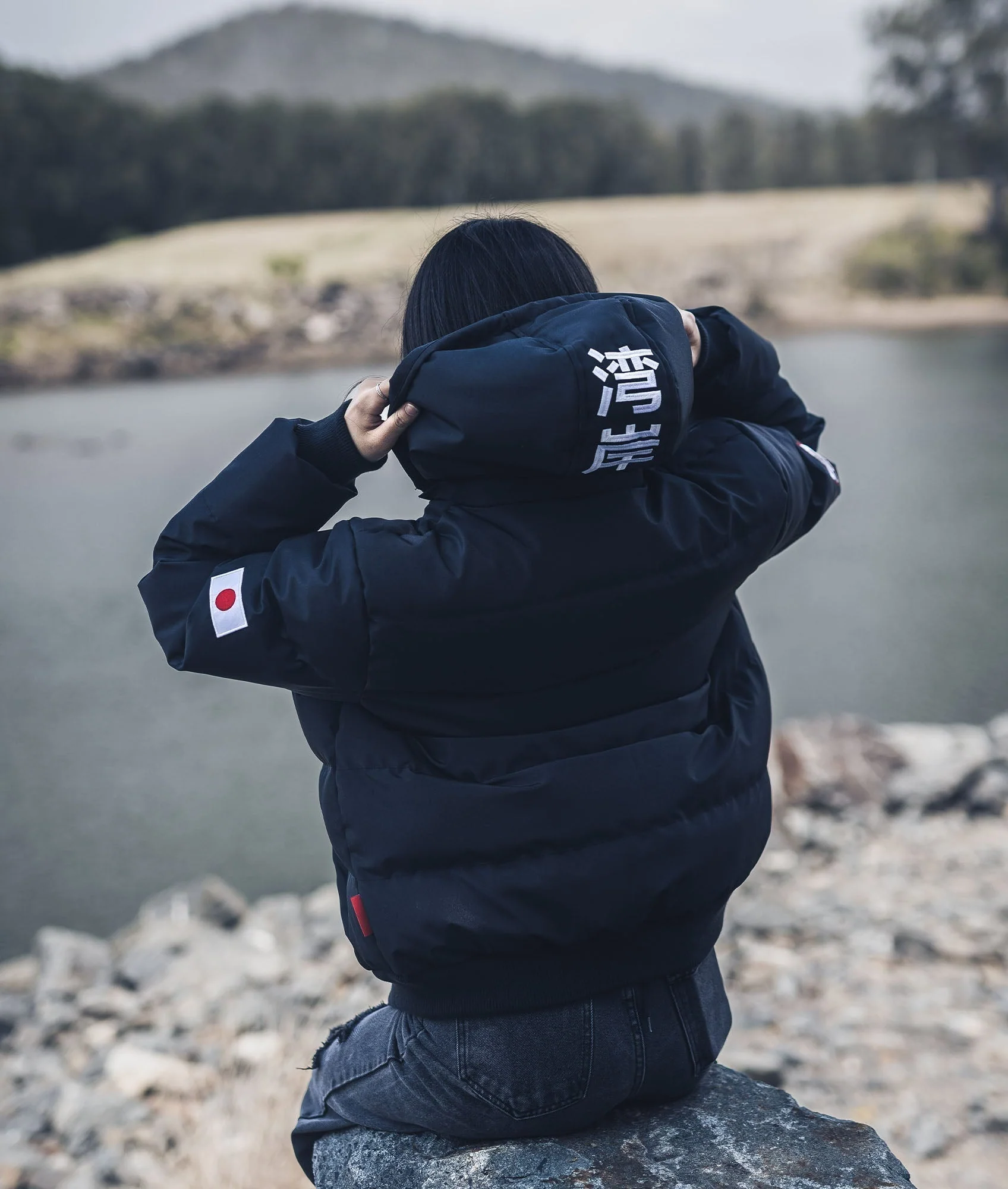 Womens Underground C1 Loop Puffer Jacket - Image 4